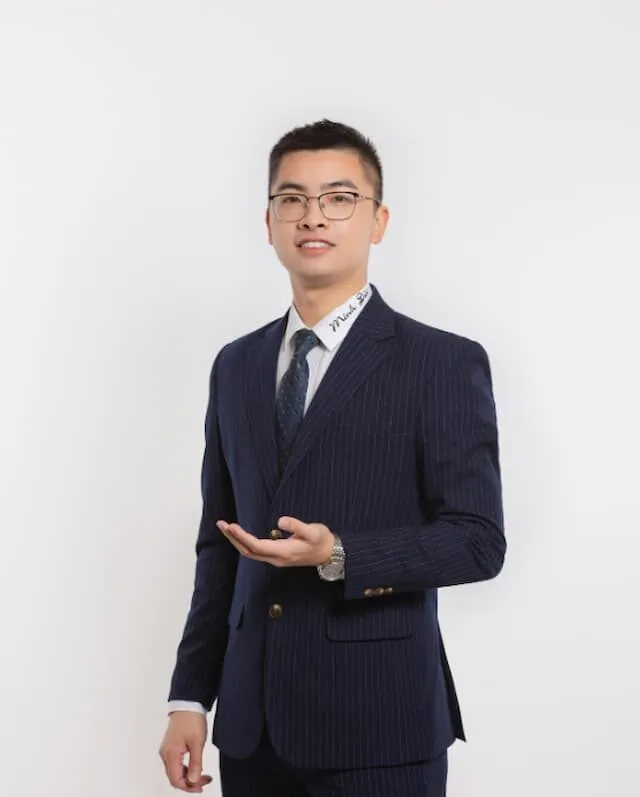 Helly Minh Đức 10 Phong cách lãnh đạo của Helly Minh Đức